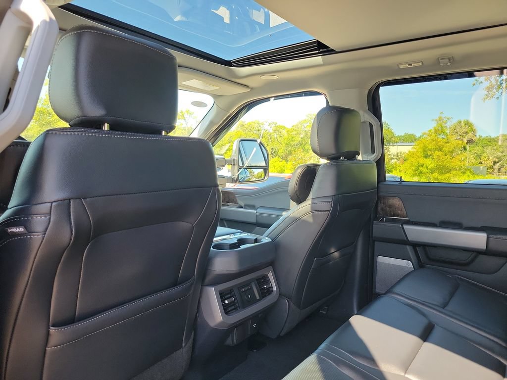 Used 2023 Ford F250 Lariat w/ Lariat Ultimate Package AWD/4WD image 26