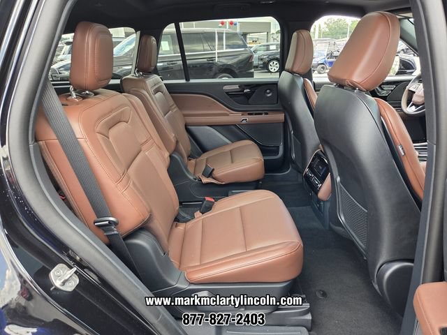 New 2026 Lincoln Aviator Reserve w/ Illumination Package RWD image 11