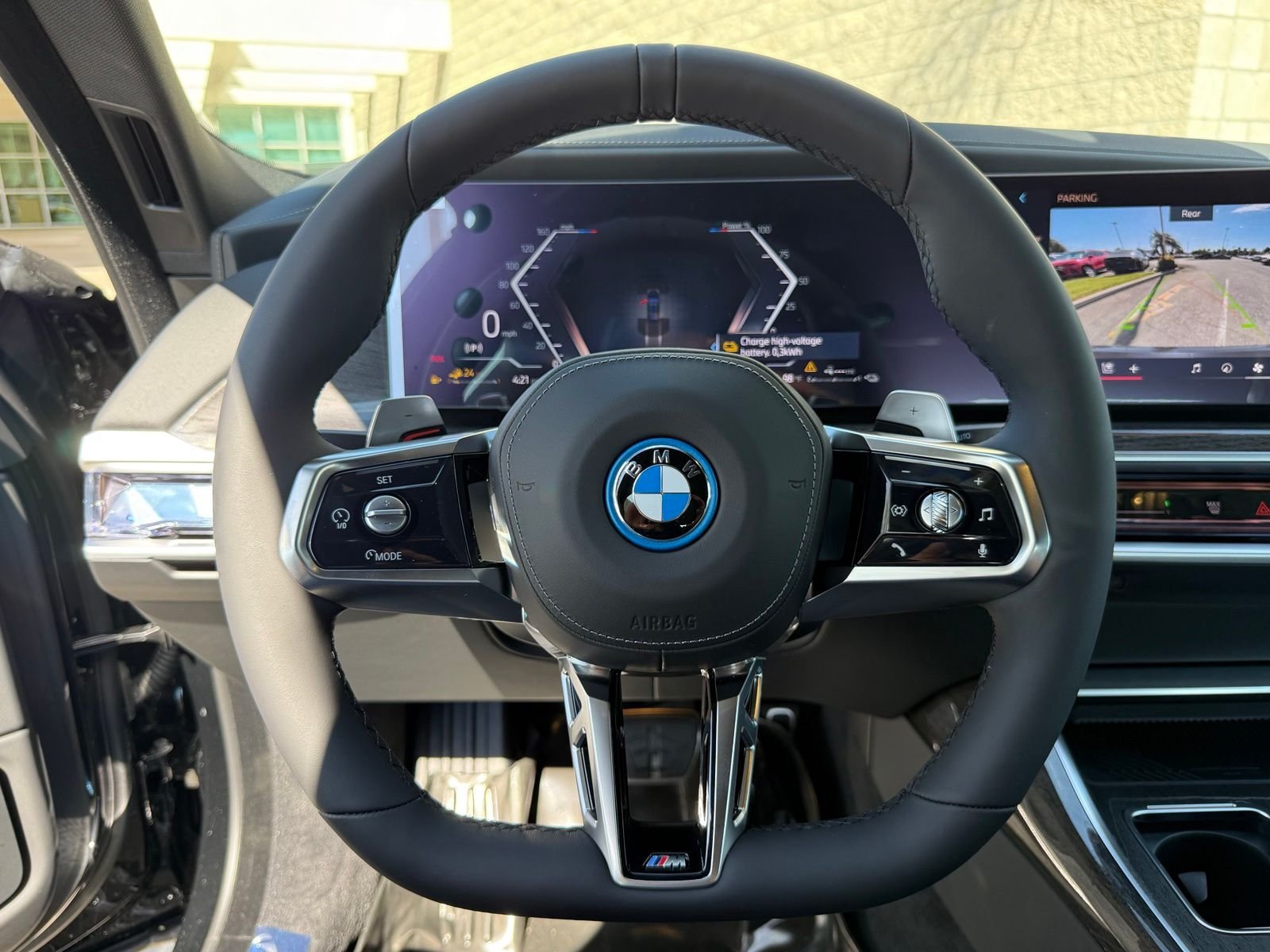 New 2026 BMW 750e xDrive w/ Premium Package AWD/4WD image 24