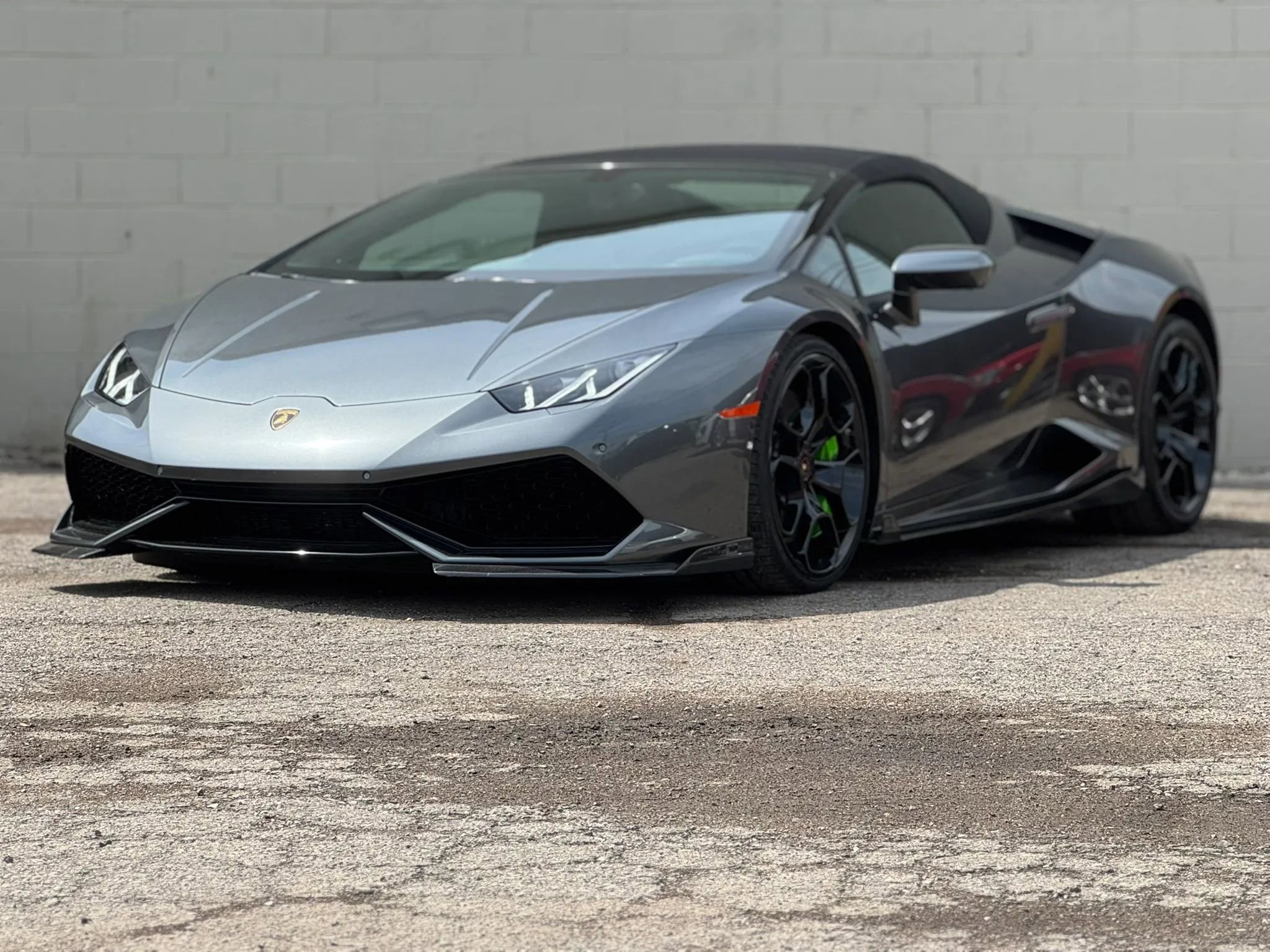Used 2017 Lamborghini Huracan LP 610-4 AWD/4WD image 1