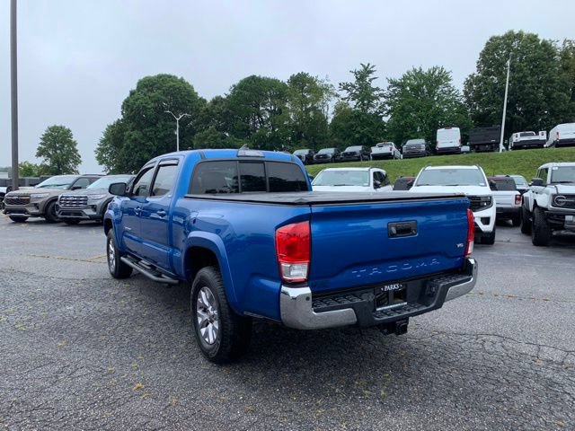 Used 2017 Toyota Tacoma SR5 w/ Tow Package RWD image 6