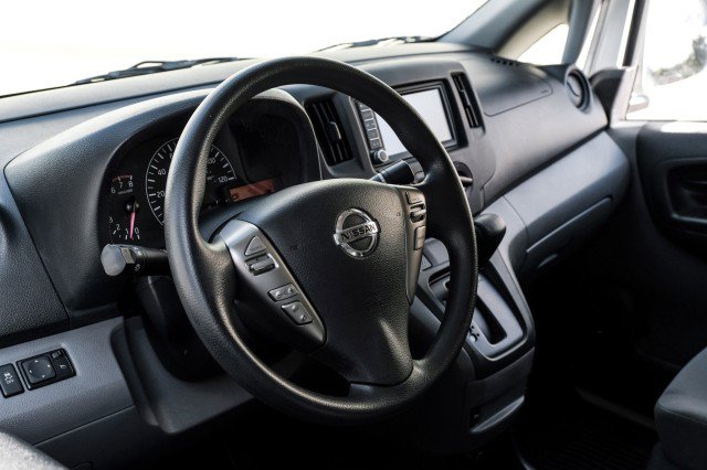Used 2020 Nissan NV200 SV w/ Back Door Glass Package image 19