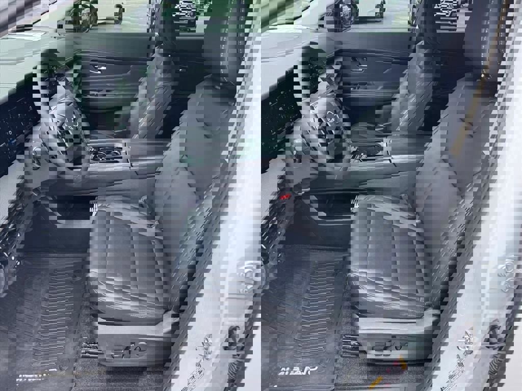 Used 2025 Nissan Murano SV image 10