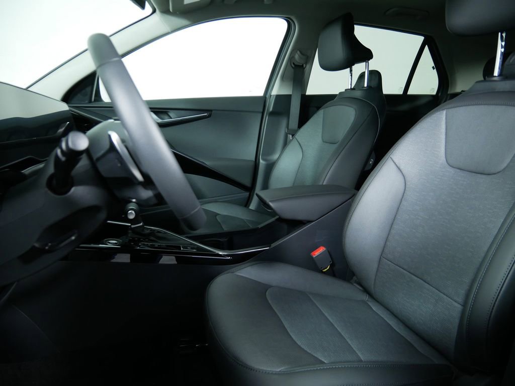 New 2026 Kia Niro SX image 15