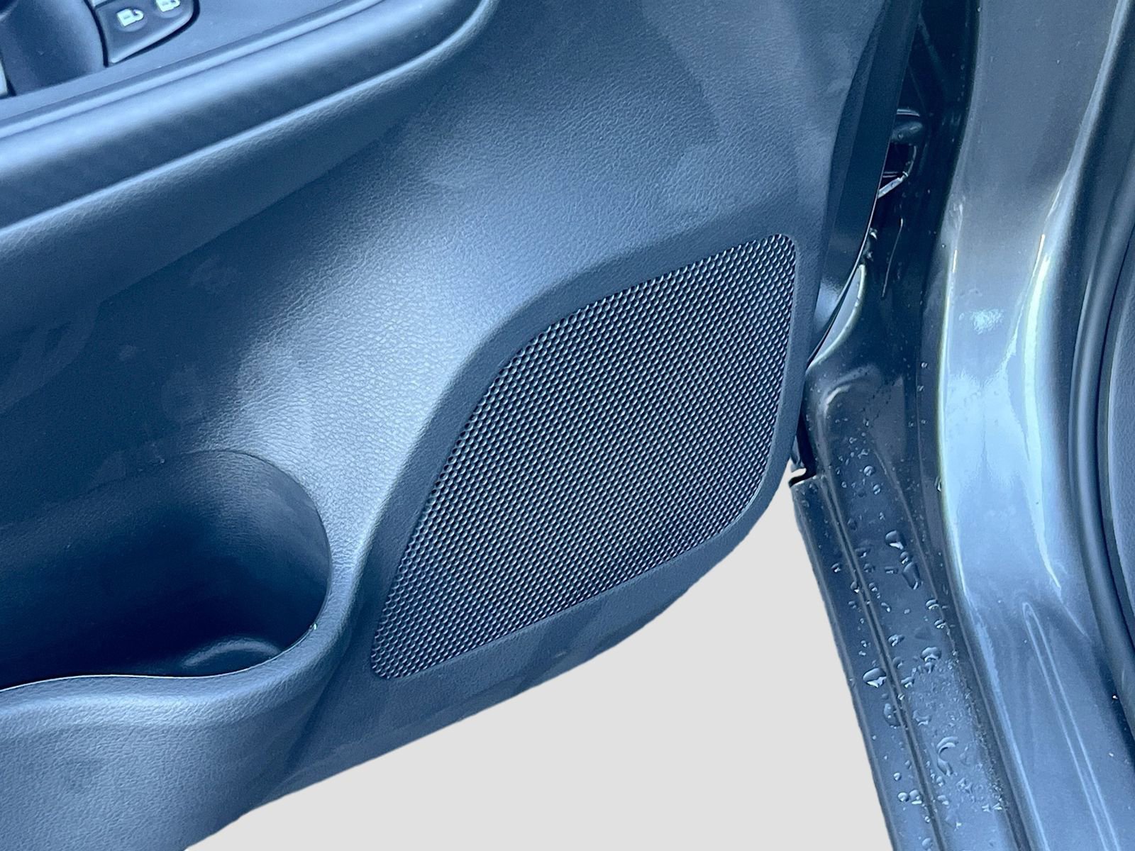 New 2025 Nissan Versa S w/ Trunk Package image 18