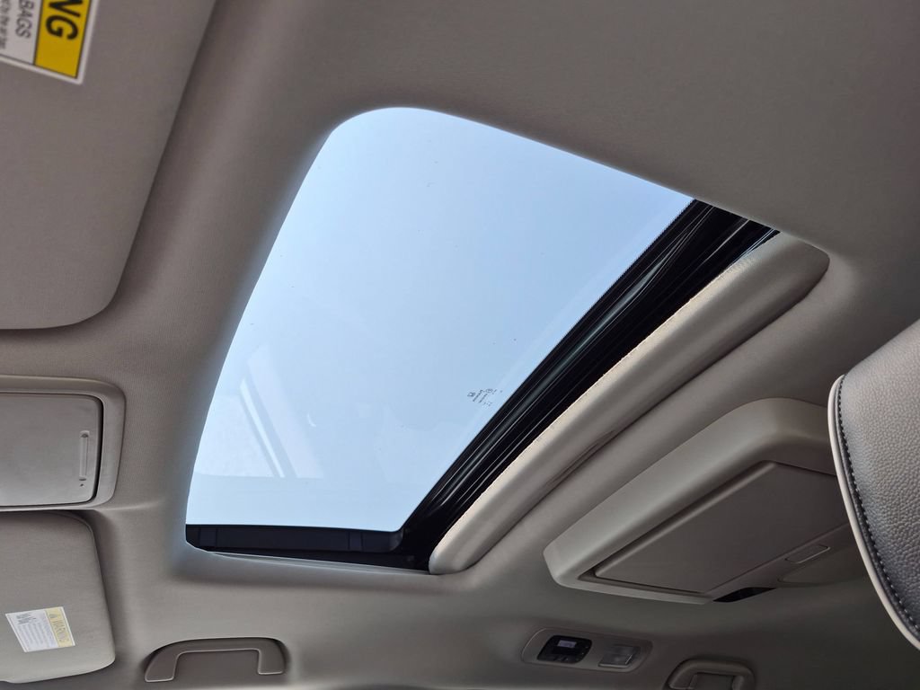 Used 2025 Honda Odyssey Elite image 22