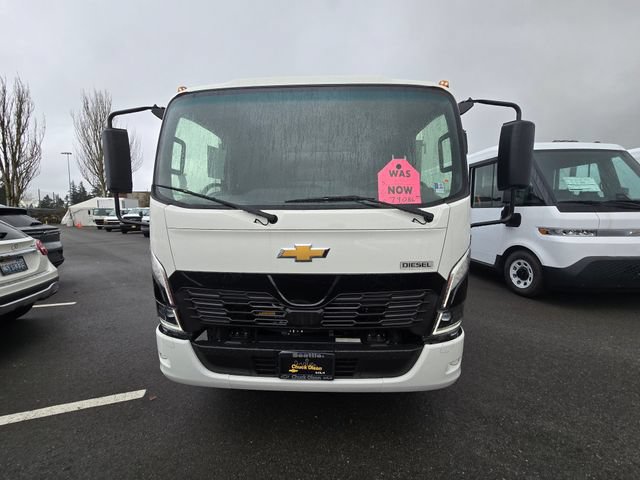 New 2025 Chevrolet Low Cab Forward 4500 XD RWD image 8
