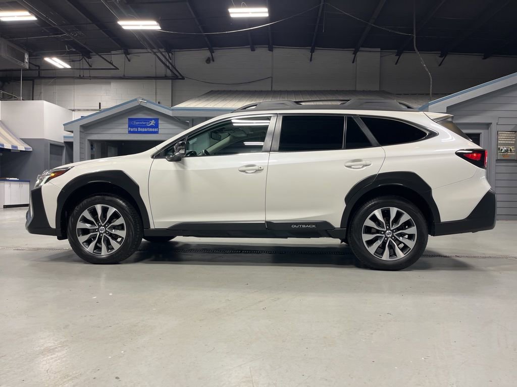 Certified 2023 Subaru Outback Limited AWD/4WD image 5