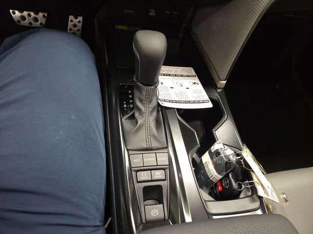 New 2026 Toyota Camry SE FWD image 24
