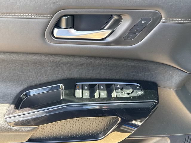 New 2026 Nissan Pathfinder Platinum w/ Accent Package FWD image 21