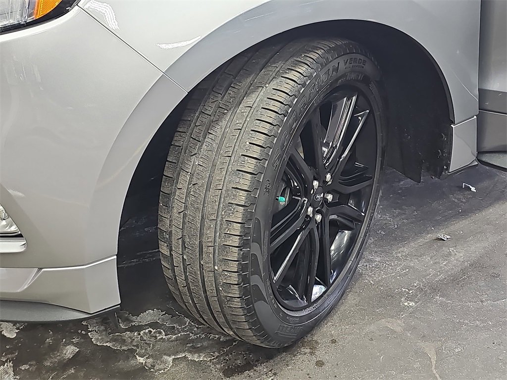 Used 2024 Ford Edge ST-Line image 33