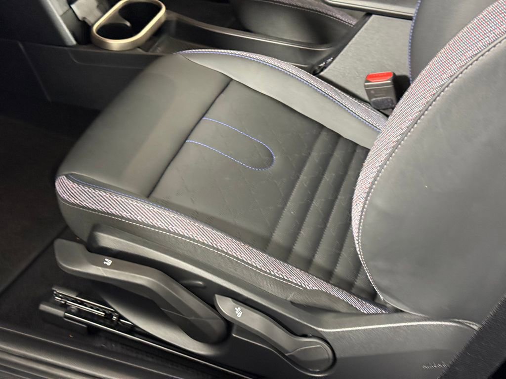 Certified 2025 MINI Cooper S image 18