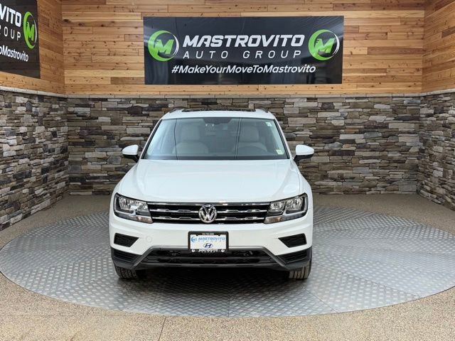 Used 2021 Volkswagen Tiguan SE w/ Panoramic Sunroof Package AWD/4WD image 3