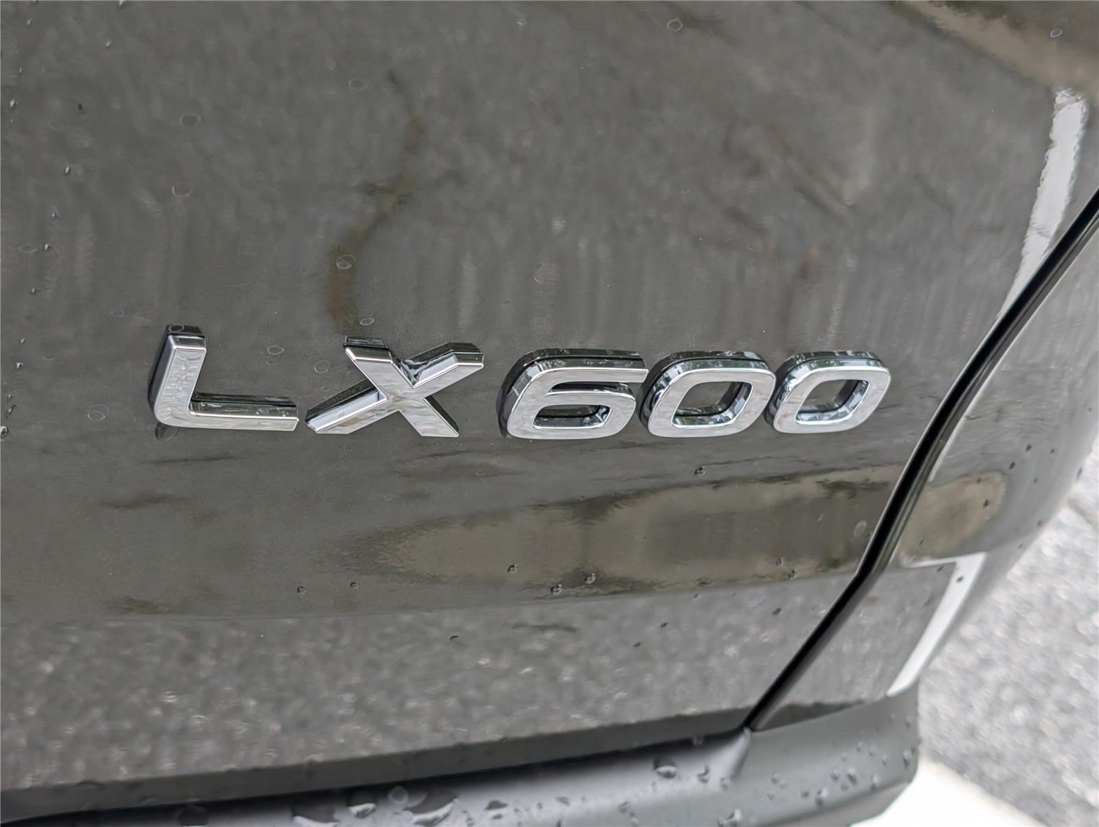 New 2026 Lexus LX 600 F Sport w/ Accessory Package (2T) AWD/4WD image 5