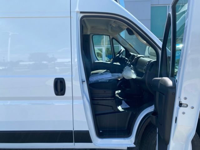 New 2026 RAM ProMaster 2500 w/ Convenience Group FWD image 24