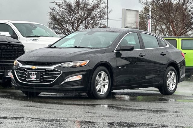 Used 2022 Chevrolet Malibu LS w/ Driver Confidence Package II image 8