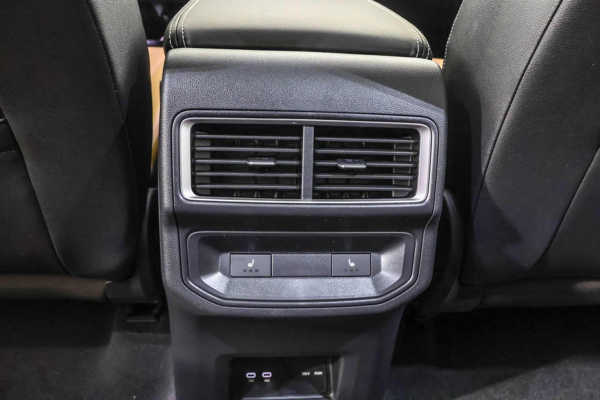 New 2026 Volkswagen Atlas Cross Sport SEL image 36