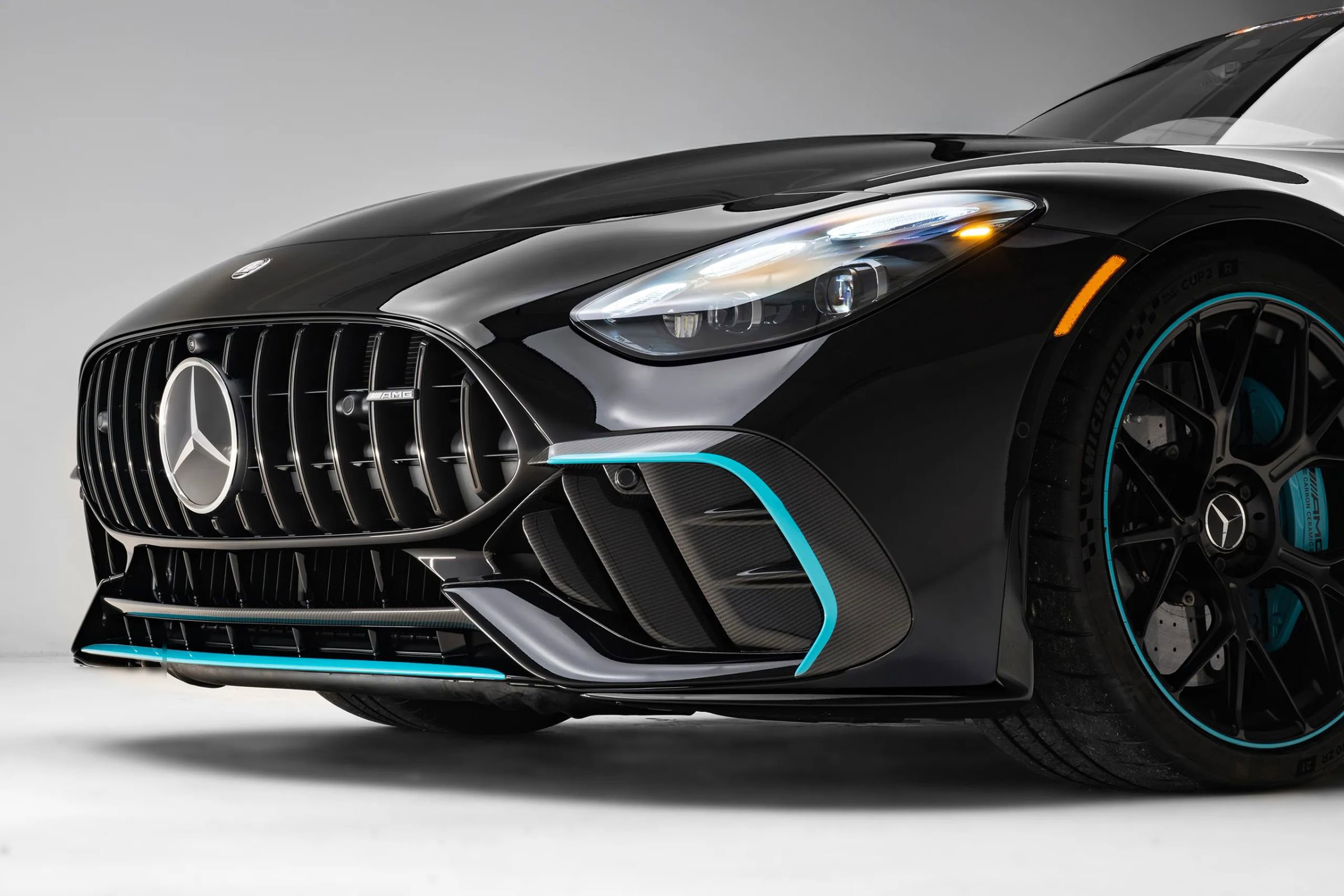 Used 2025 Mercedes-Benz AMG GT 63 image 27