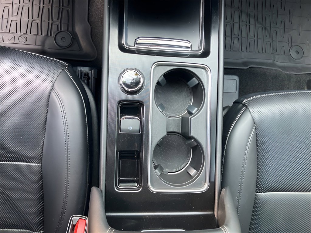 Used 2022 Lincoln Corsair AWD w/ Equipment Group 101A image 27