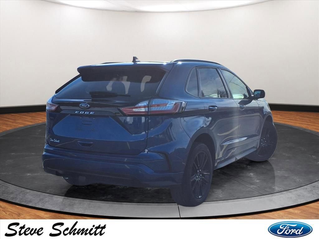 Used 2024 Ford Edge ST-Line w/ Class II Trailer Tow Package AWD/4WD image 26