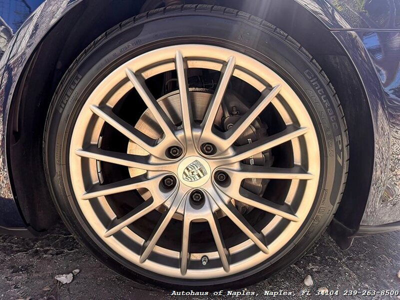 Used 2020 Porsche Panamera 4 AWD/4WD image 34