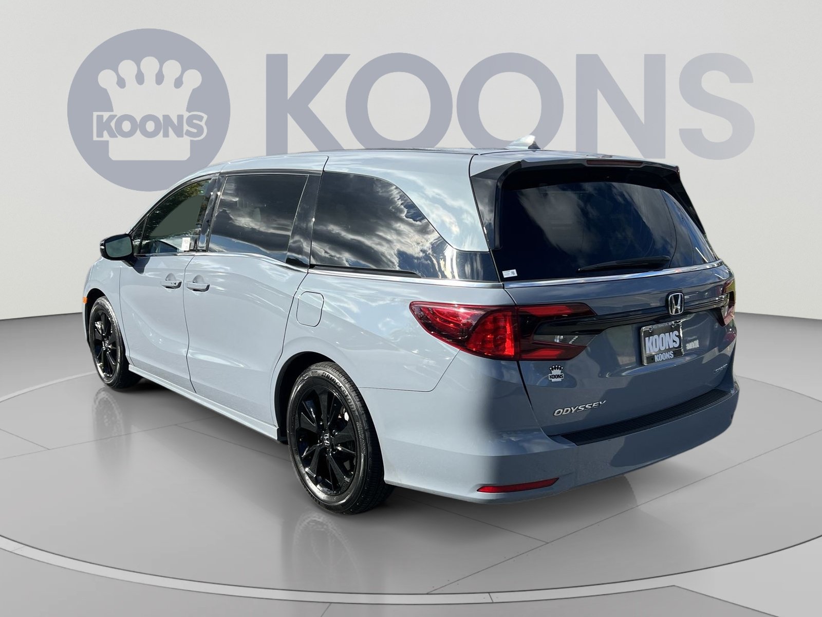 Used 2024 Honda Odyssey Sport image 4