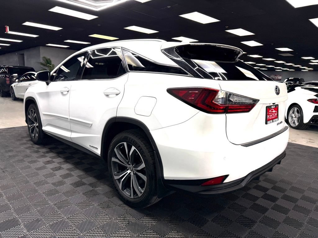 Used 2022 Lexus RX 450h AWD w/ Premium Package image 11