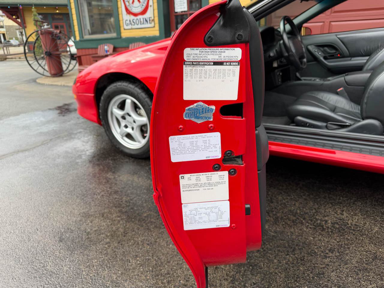 Used 1996 Chevrolet Camaro Z28 RWD image 23