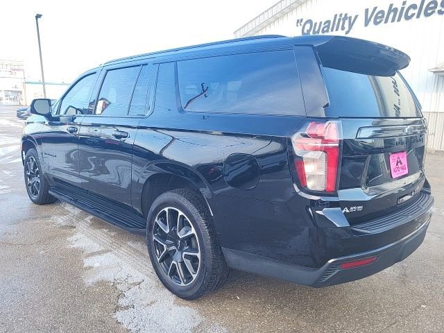 Used 2021 Chevrolet Suburban RST w/ Luxury Package image 7