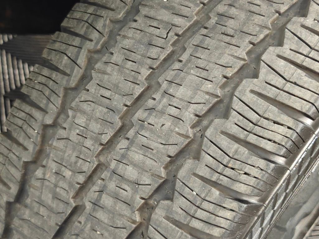 Used 2017 Ford Transit 150 130 Low Roof RWD image 46