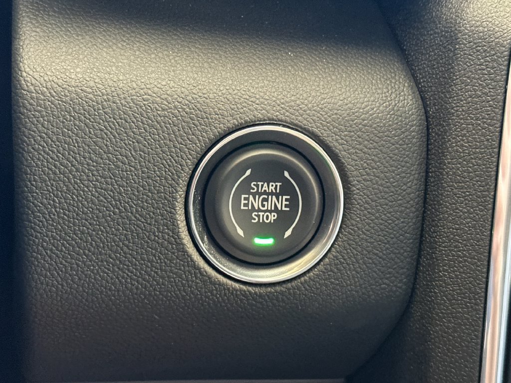 New 2026 GMC Acadia Denali Ultimate AWD/4WD image 25