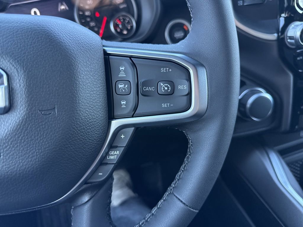 New 2026 RAM 1500 Big Horn AWD/4WD image 18