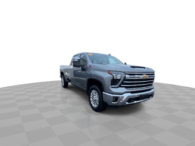 Certified 2025 Chevrolet Silverado 3500 LTZ w/ LTZ Premium Package image 2