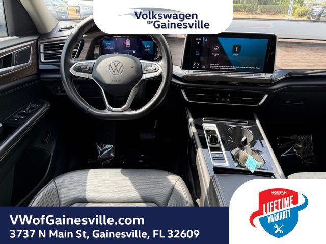 Certified 2025 Volkswagen Atlas SEL AWD/4WD image 15
