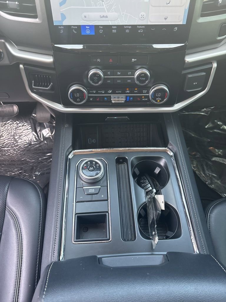 Used 2024 Ford Expedition XLT RWD image 22