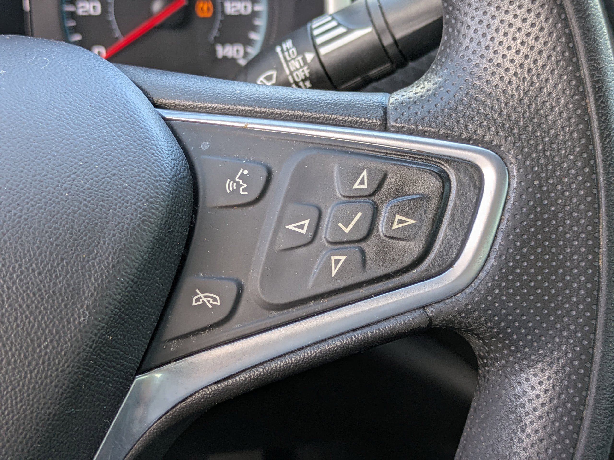 Used 2023 Chevrolet Malibu LS FWD image 21