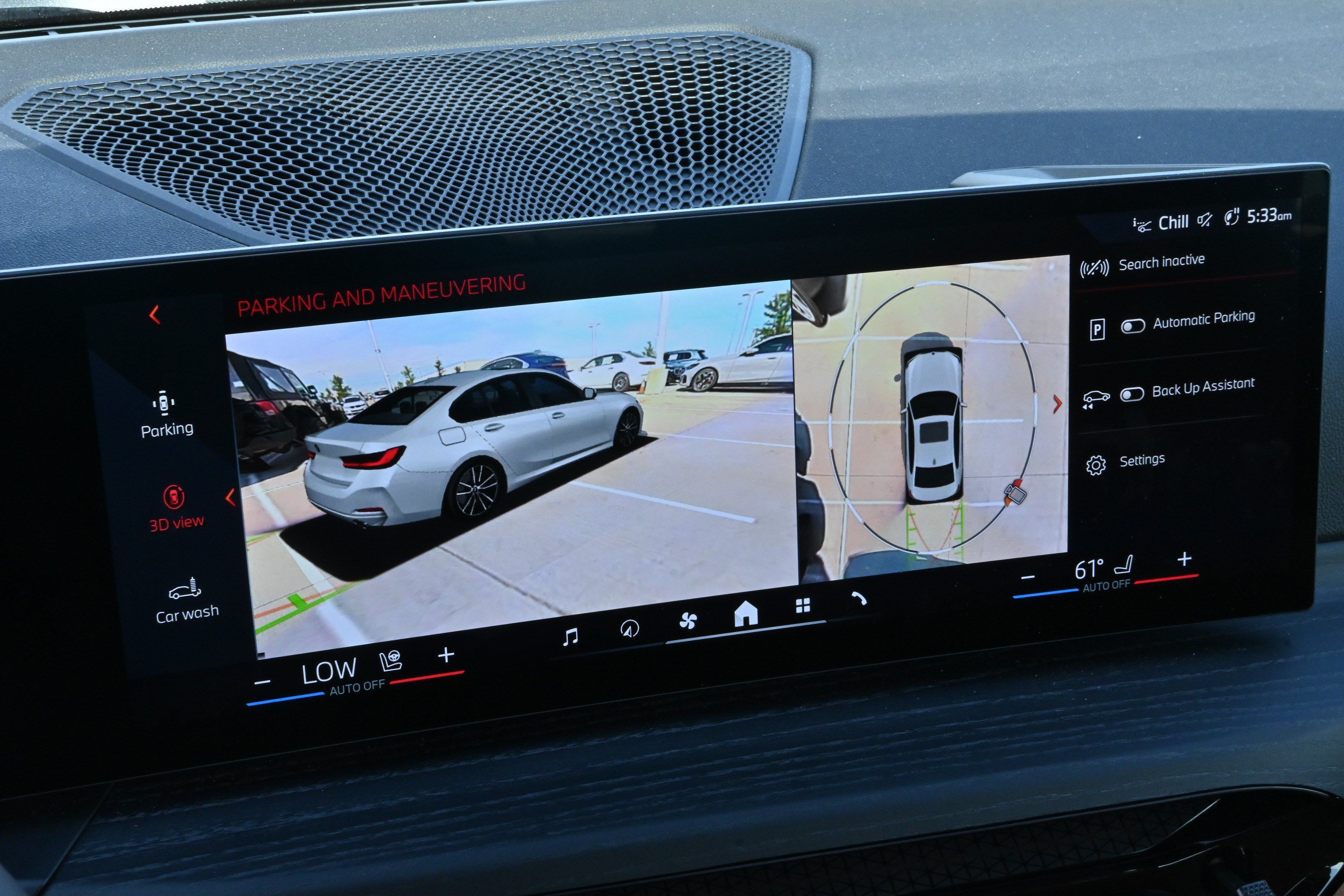 Certified 2025 BMW 330i Sedan RWD image 32
