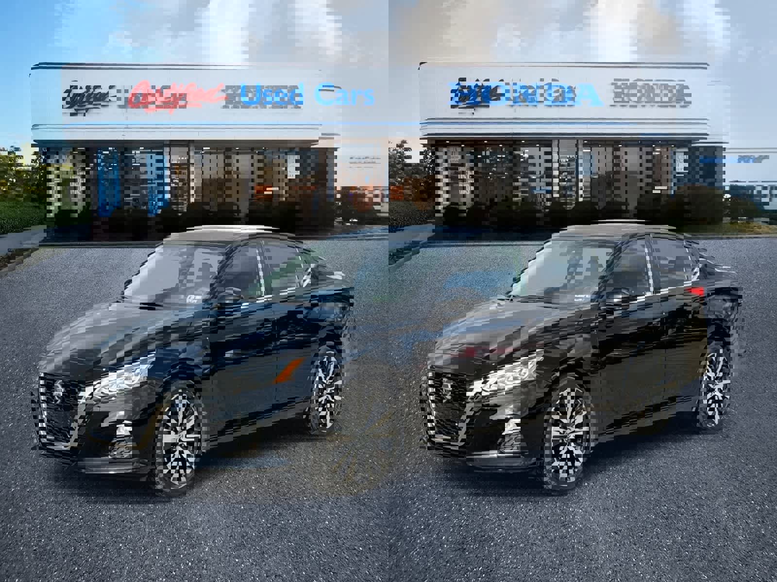 Used 2020 Nissan Altima 2.5 SR w/ Premium Package