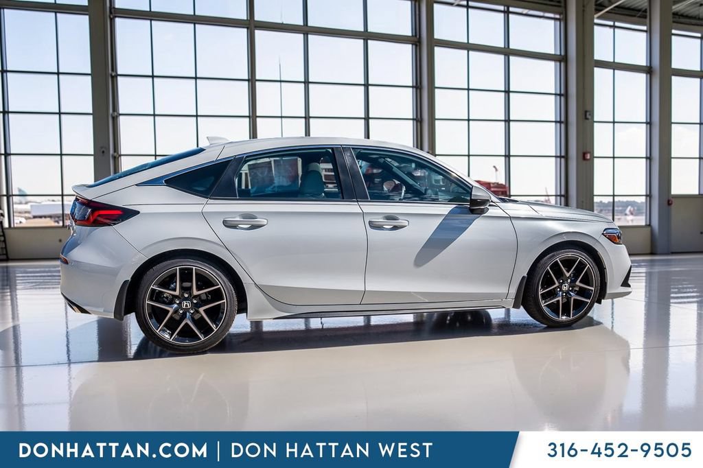 Used 2024 Honda Civic Sport Touring image 39