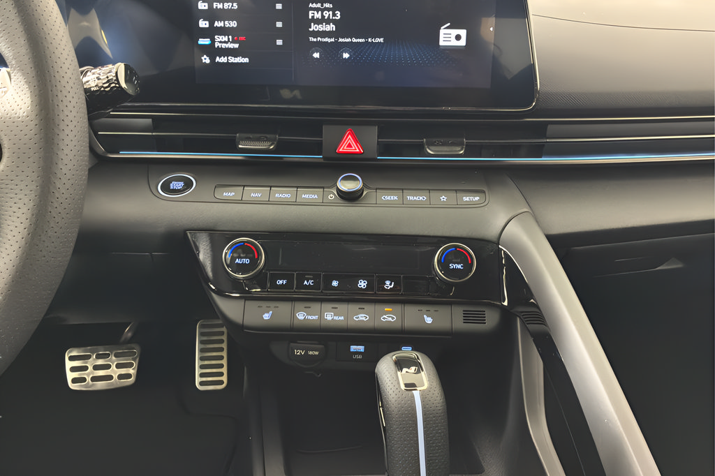 New 2026 Hyundai Elantra N FWD image 18
