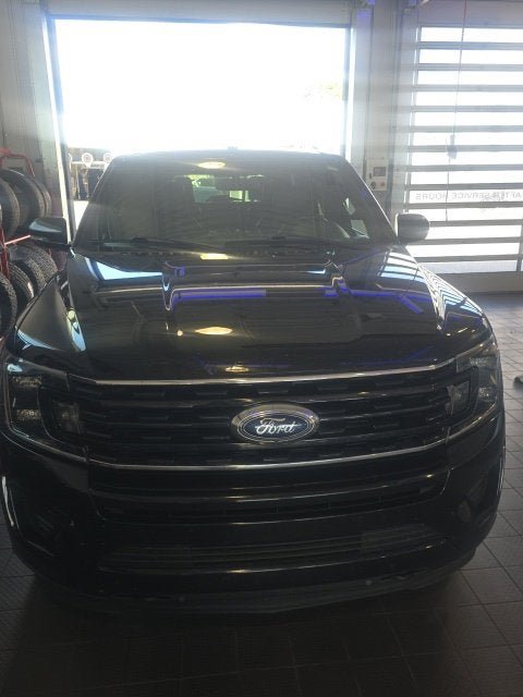 Used 2021 Ford Expedition Limited AWD/4WD image 3