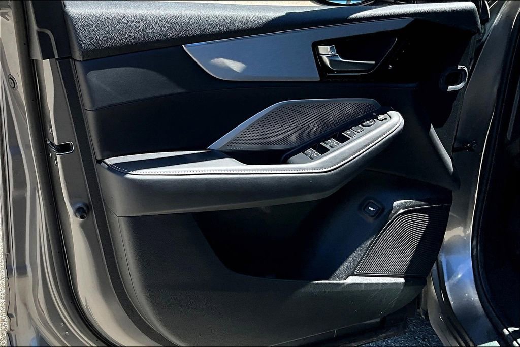 Used 2024 Acura MDX FWD w/ Technology Package image 24