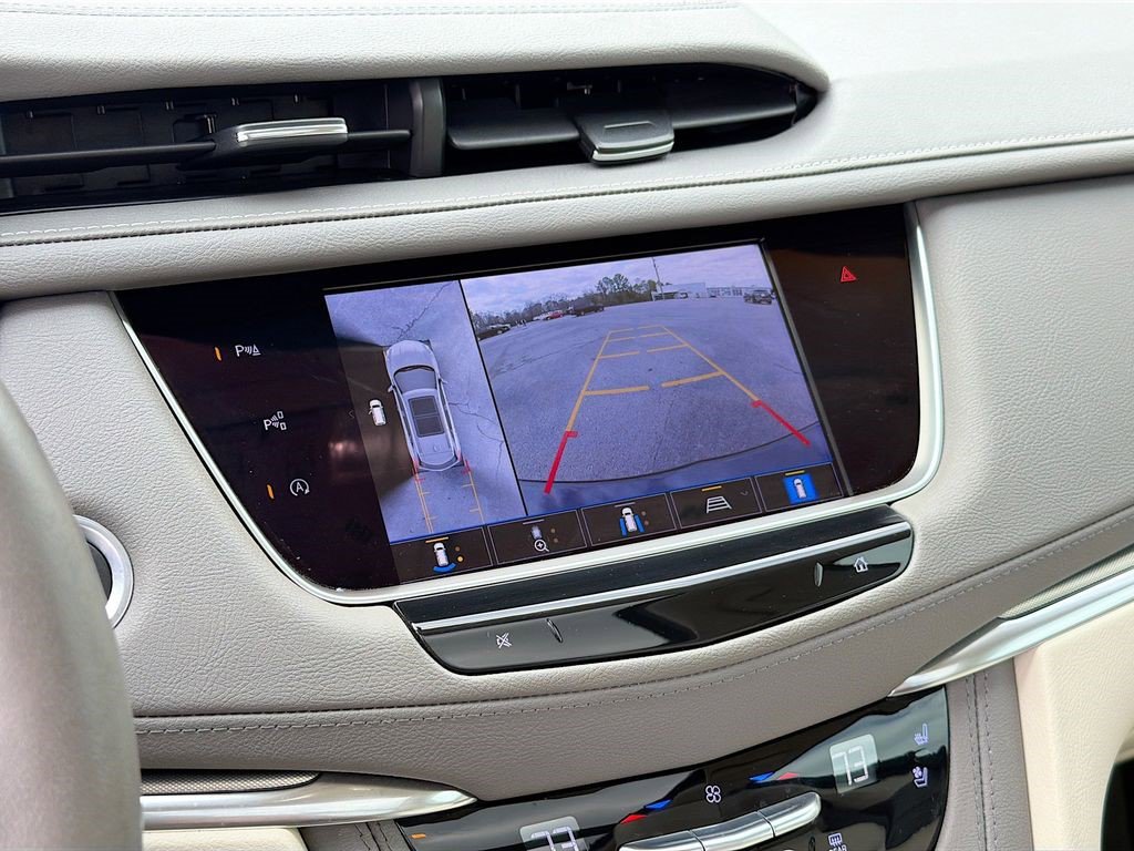 Certified 2022 Cadillac XT5 Premium Luxury w/ Technology Package image 17