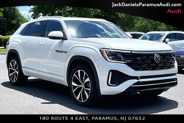 Used 2024 Volkswagen Atlas Cross Sport SEL Premium R-Line AWD/4WD image 9