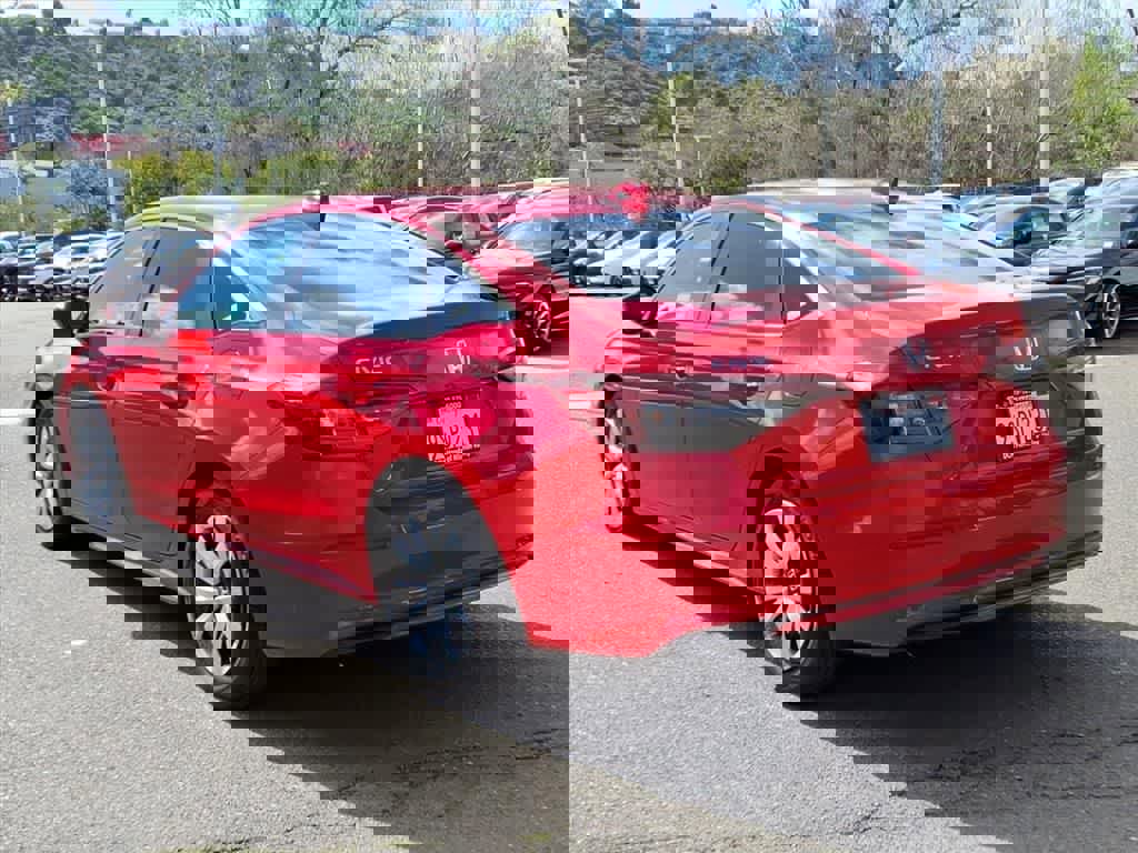 Used 2025 Honda Civic LX image 7