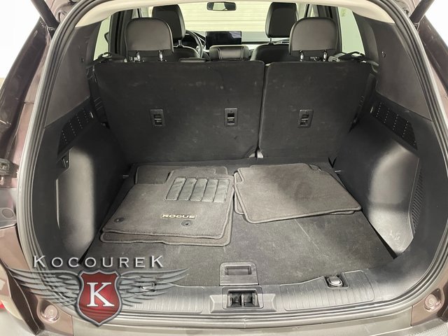 Used 2023 Ford Escape Platinum image 24