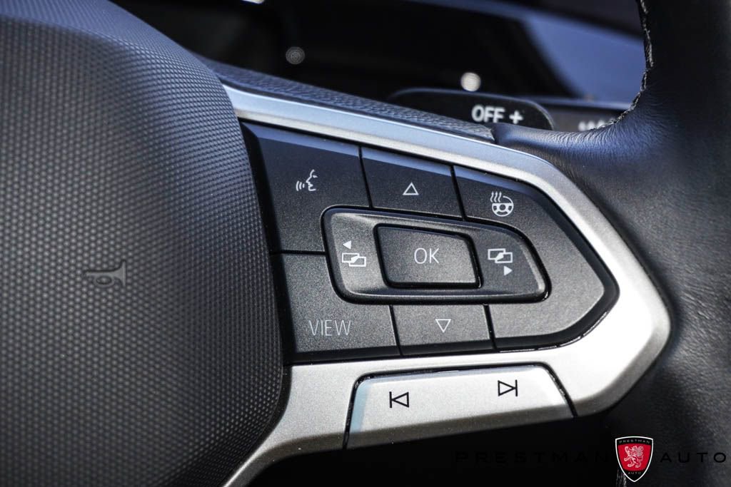 Used 2025 Volkswagen Atlas SEL Premium R-Line image 33