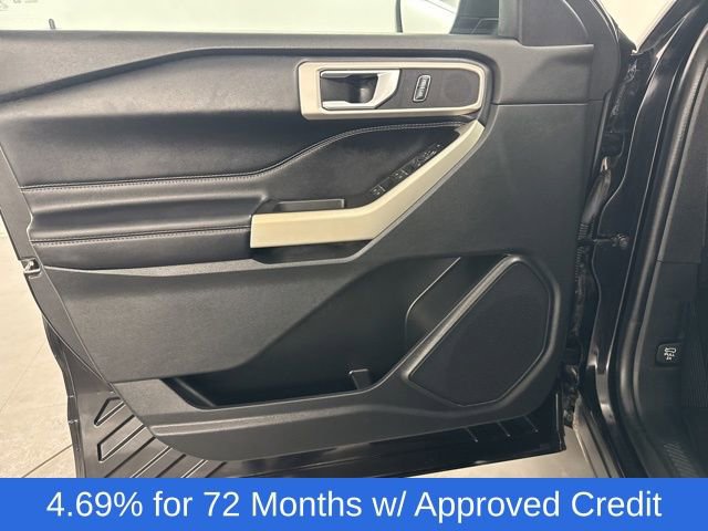 Used 2021 Ford Explorer XLT image 28