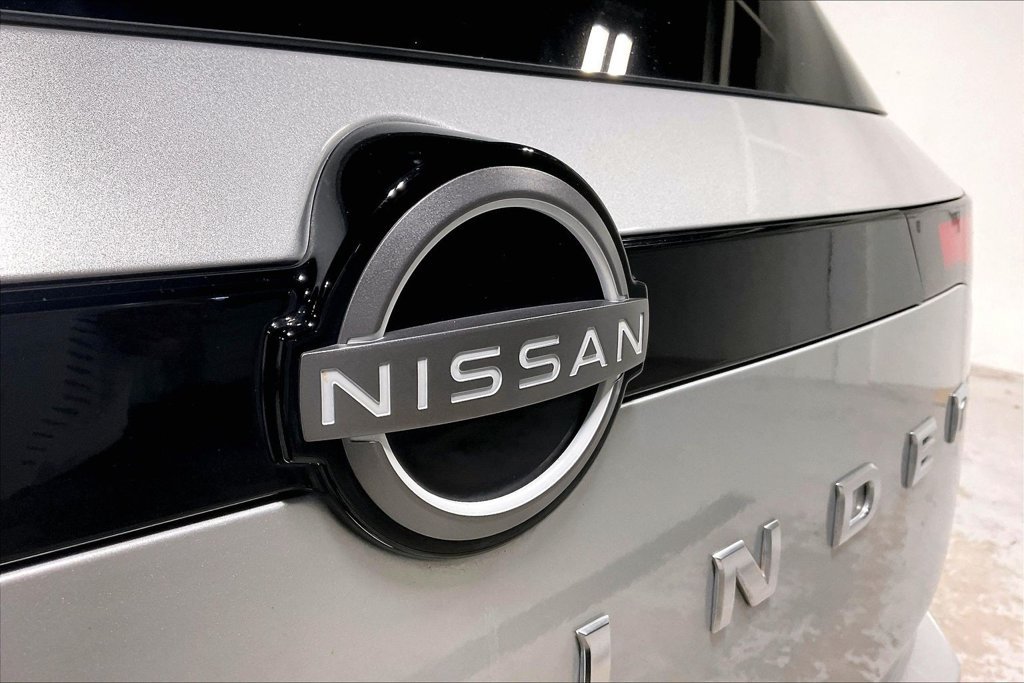 Used 2025 Nissan Pathfinder S FWD image 38