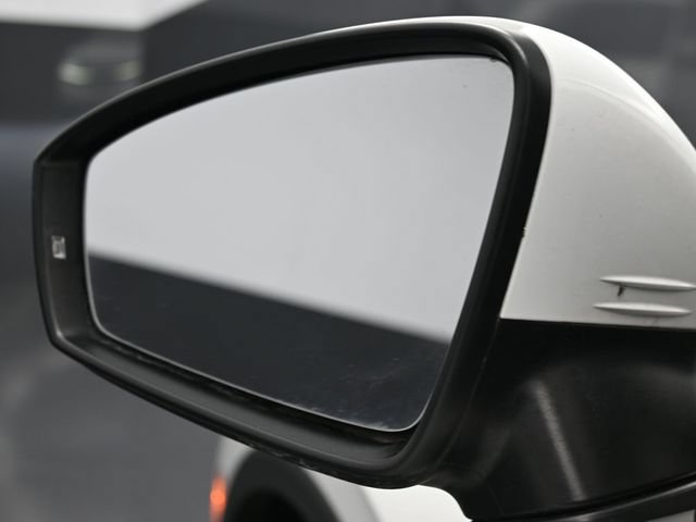 Used 2022 Volkswagen Tiguan S AWD/4WD image 10